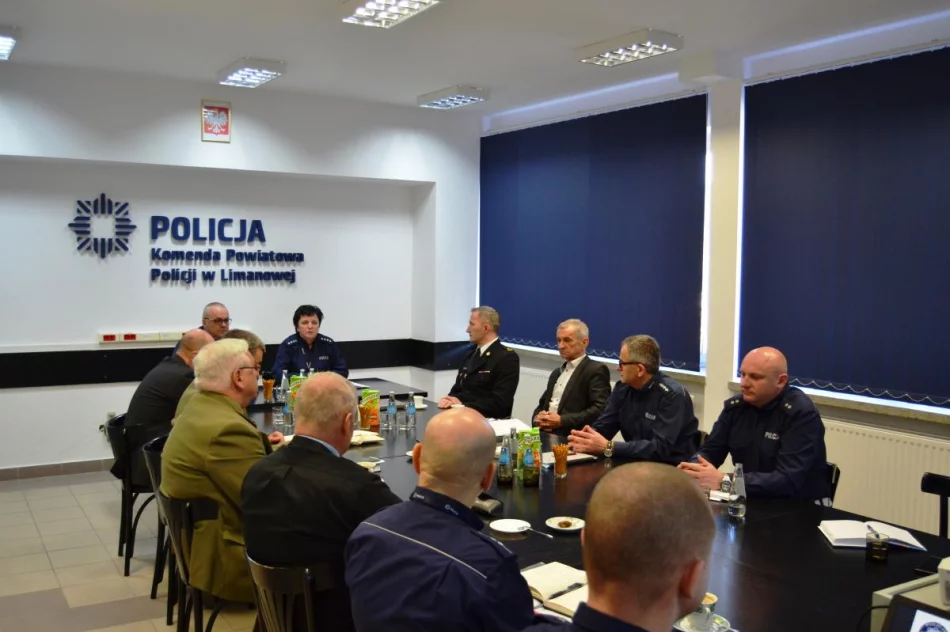Spotkanie kierownictwa komendy z przedstawicielami podmiotów pozapolicyjnych - zdjęcie 2