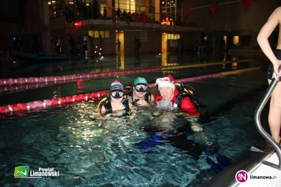 W mikołajki' pływalnia pękała w szwach - zdjęcie 3