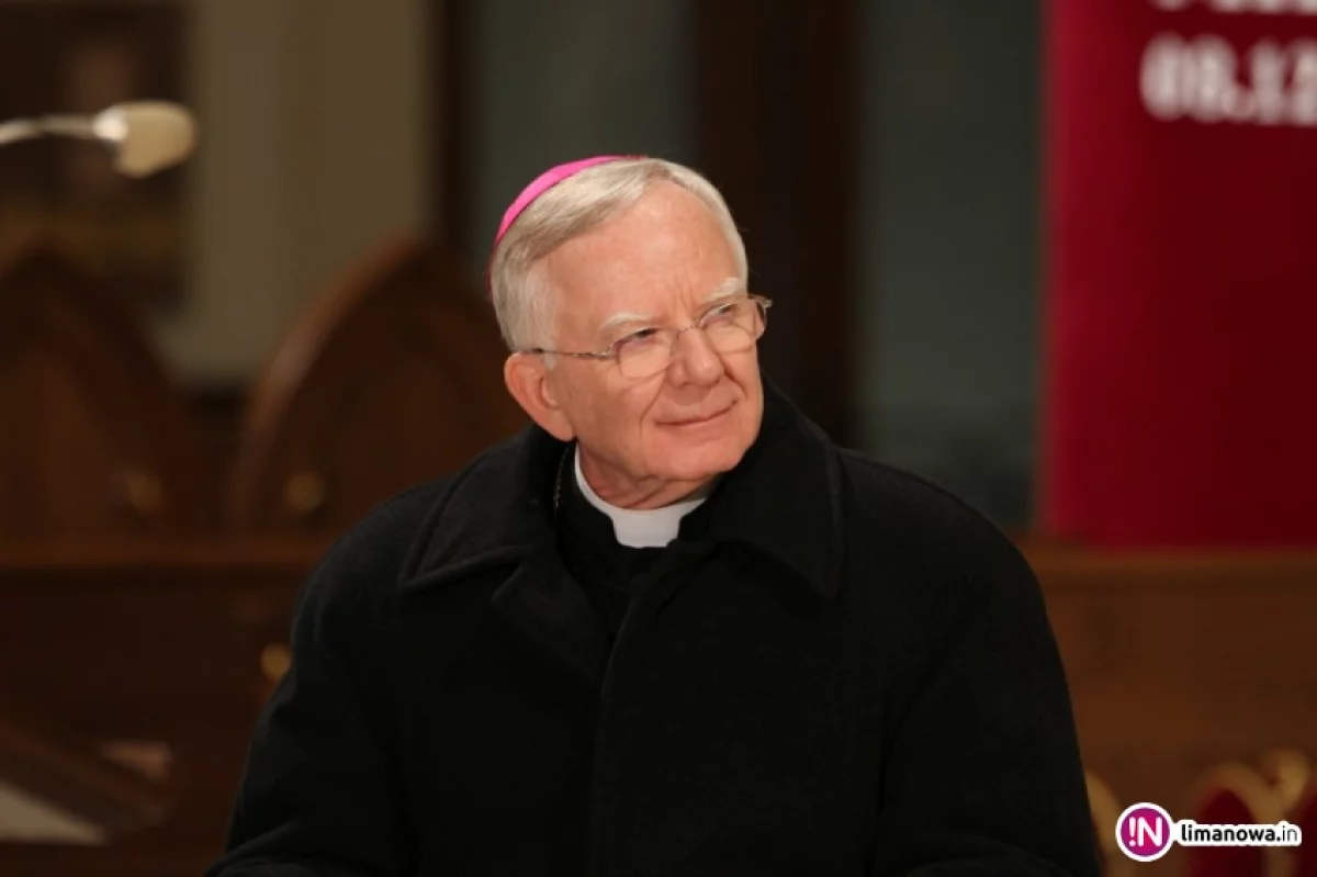 Kardynał Stanisław Dziwisz złożył rezygnację. Znany nowy metropolita