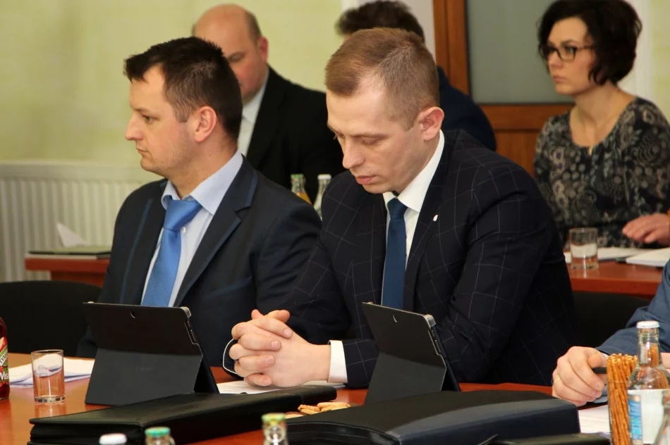 Obradowała Rada Gminy Limanowa - retransmisja sesji - zdjęcie 4