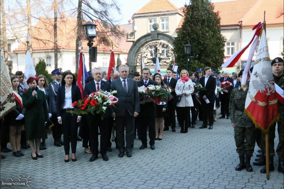 LIMANOWIANIE ODDALI HOŁD OFIAROM ZBRODNI KATYŃSKIEJ - zdjęcie 12