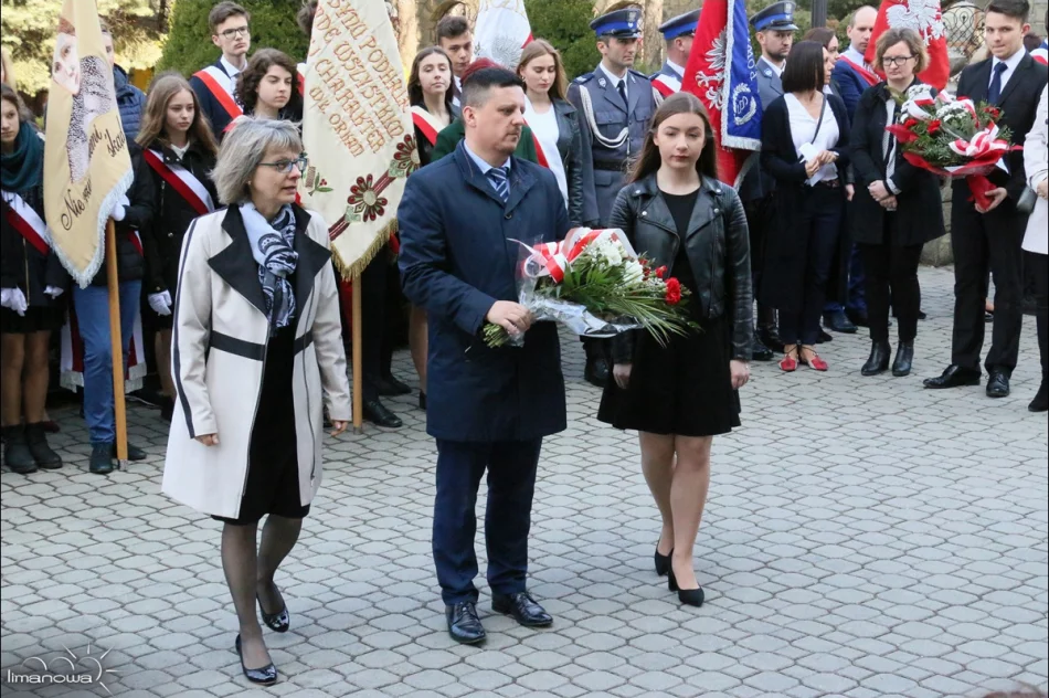 LIMANOWIANIE ODDALI HOŁD OFIAROM ZBRODNI KATYŃSKIEJ - zdjęcie 17