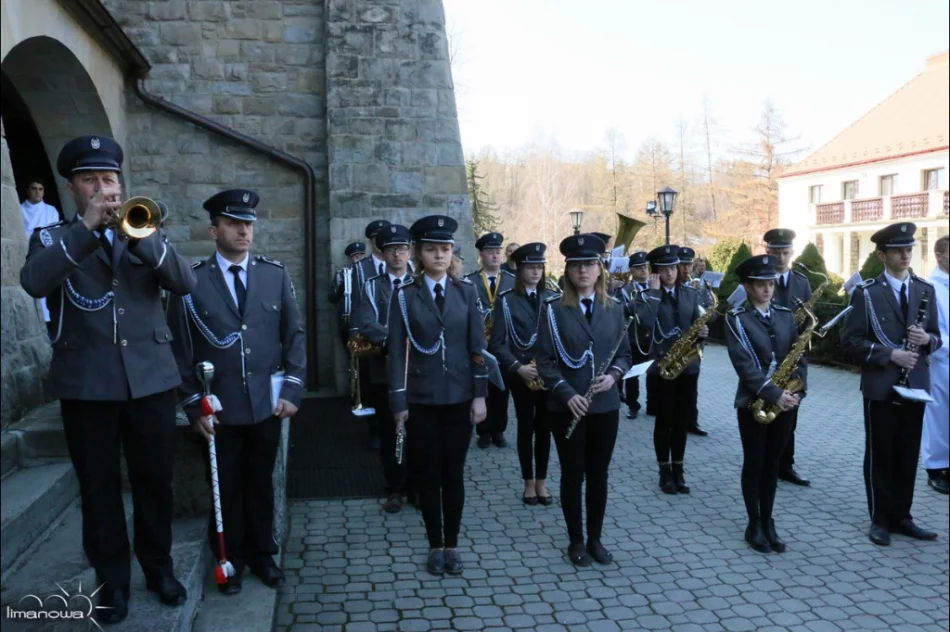 Oddali hołd pomordowanym przez NKWD - zdjęcie 2