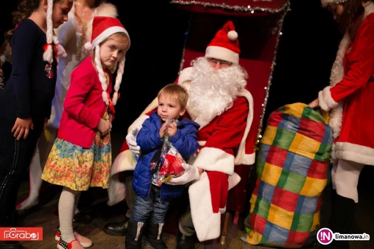 Mikołaj nie zapomniał o prezentach dla najmłodszych mieszkańców (zdjęcia)