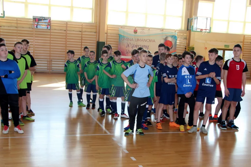 Chłopcy ze Starej Wsi Mistrzami Gminy Limanowa w piłce ręcznej - zdjęcie 9
