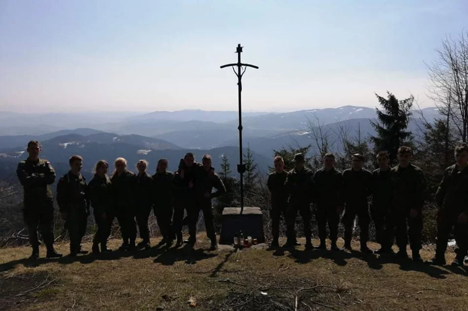 Pamiętali o rocznicy śmierci Ojca Świętego - zdjęcie 6