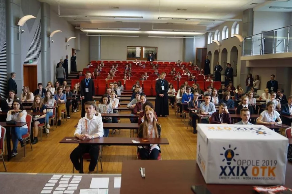 Sukces uczennicy limanowskiej szkoły na olimpiadzie teologicznej - zdjęcie 3