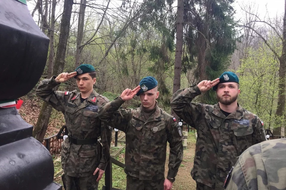 Strzelcy uporządkowali miejsca pamięci - zdjęcie 6