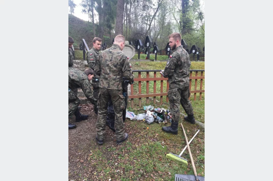 Strzelcy uporządkowali miejsca pamięci - zdjęcie 10