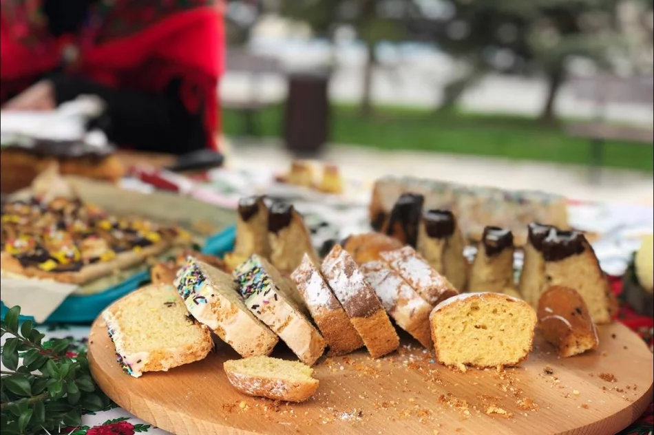 Wielkanocny kiermasz na płycie rynku - zdjęcie 10