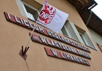 Akt desperacji i bunt uczniów? Rozbieżne wersje poniedziałkowej sytuacji w liceum - zdjęcie główne