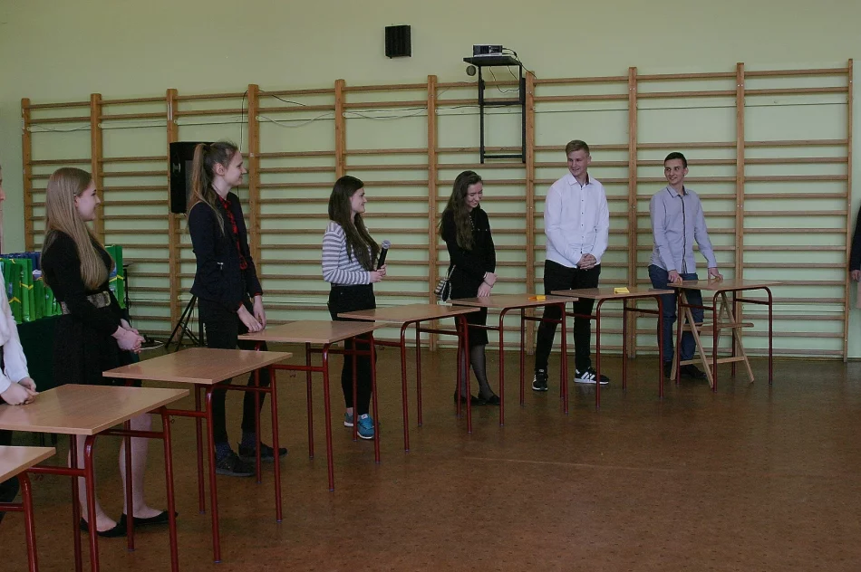 XVI Powiatowa Gimnazjada i I Powiatowy Konkurs „Wiem Wszystko” - zdjęcie 6