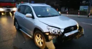 Dwa samochody zderzyły się na skrzyżowaniu - zdjęcie 2