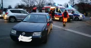 Dwa samochody zderzyły się na skrzyżowaniu - zdjęcie 4
