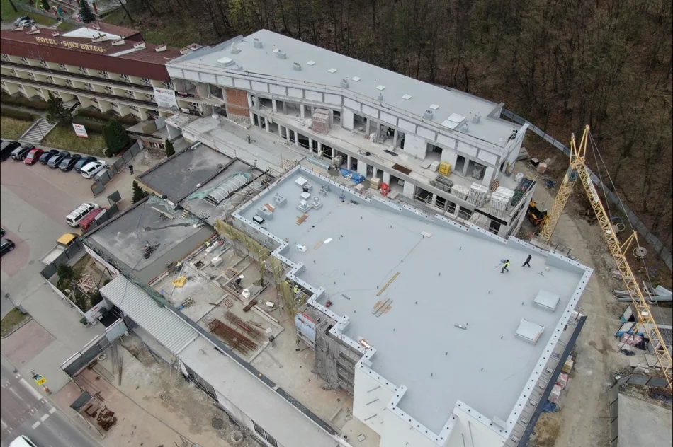 Przebudowa Limanowskiego Domu Kultury i budowa Miejskiej Biblioteki - zdjęcie 5