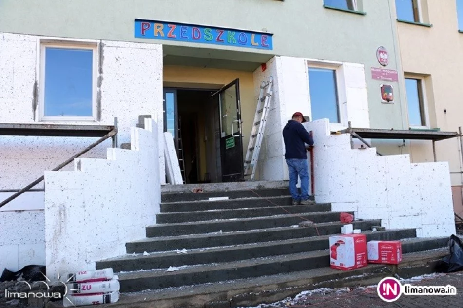 Trwa przebudowa - większe sale i nowa szatnia dla przedszkolaków - zdjęcie 4