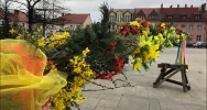 Wielkanocna palma na Rynku zwiastuje zbliżające się święta - zdjęcie 5