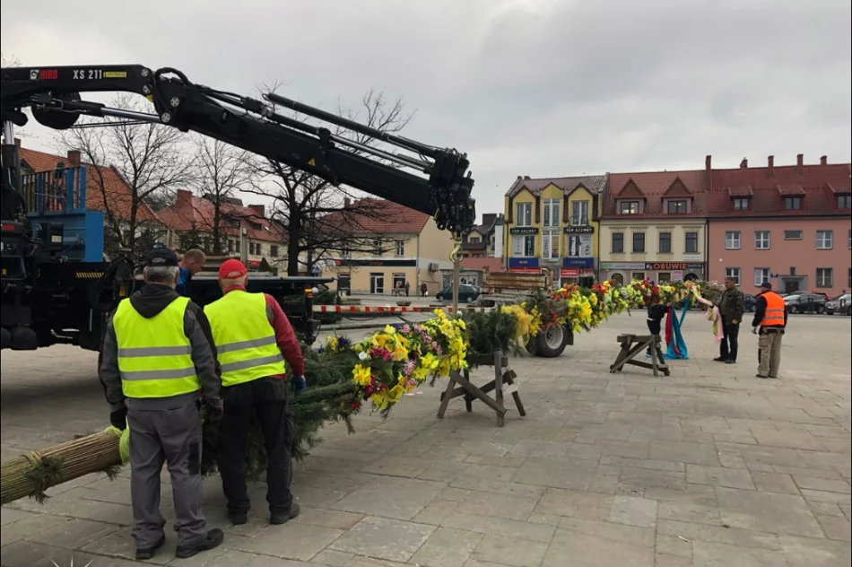 Wielkanocna palma na Rynku zwiastuje zbliżające się święta - zdjęcie 6
