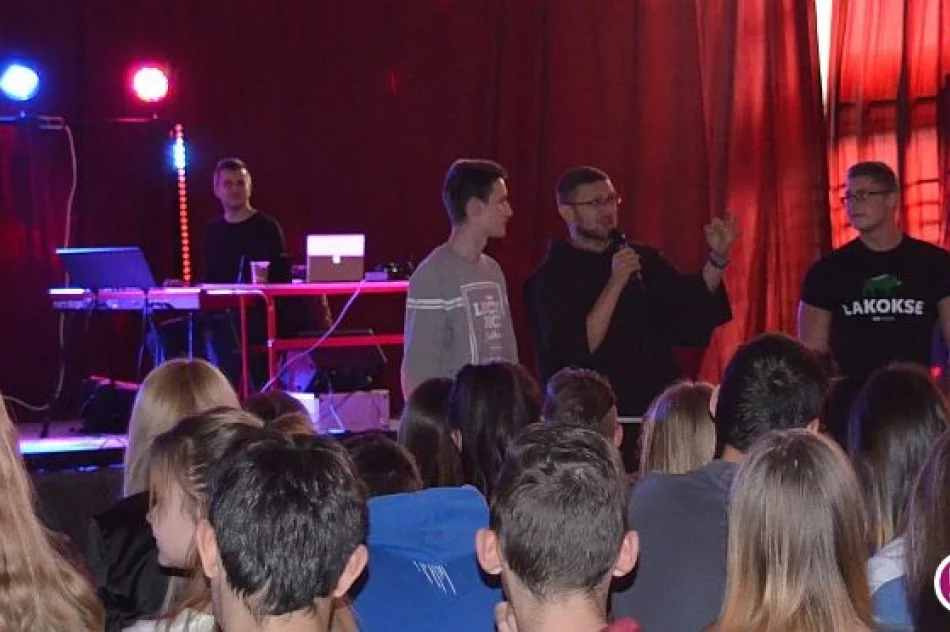 „Andrzejki” z rapującym ojcem Łukaszem - zdjęcie 3