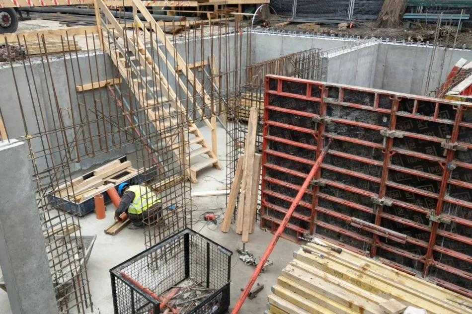 Blok w budowie, chętnych na mieszkania niewielu - zdjęcie 4