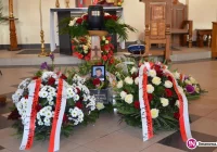 Pożegnanie z wojskowymi honorami - zdjęcie główne