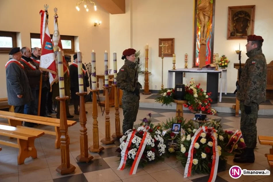 Pożegnanie z wojskowymi honorami - zdjęcie 2