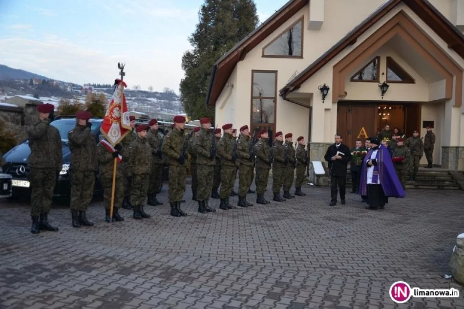 Pożegnanie z wojskowymi honorami - zdjęcie 3