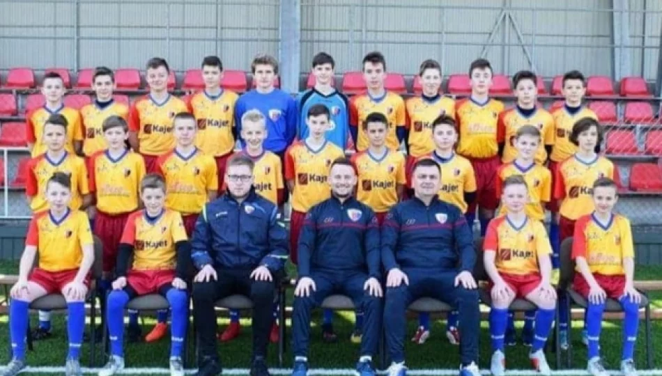 Remis z Tarnovią. Piękny gol Miłosza Ubika ozdobą meczu. - zdjęcie 1