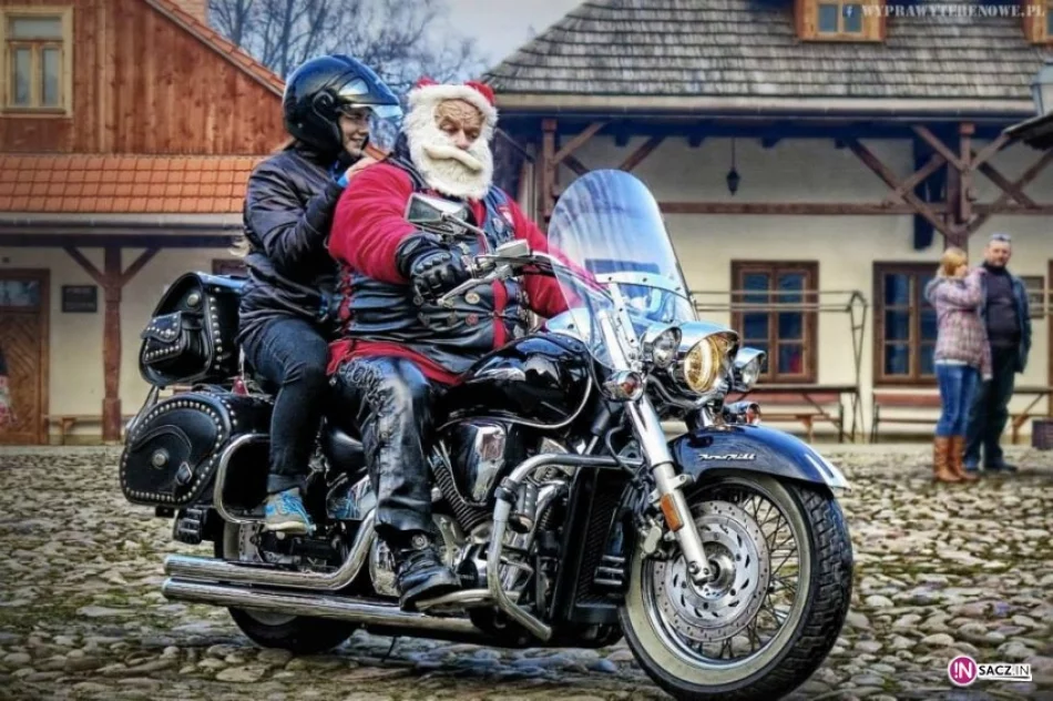 Paczki świąteczne prosto z motocykla - zdjęcie 2