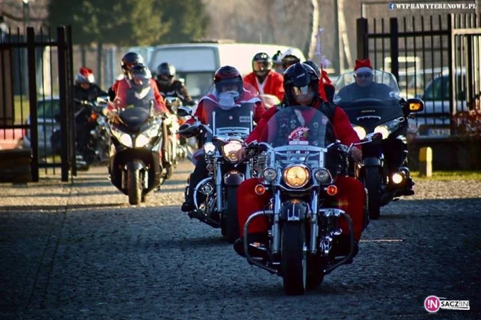 Paczki świąteczne prosto z motocykla - zdjęcie 3