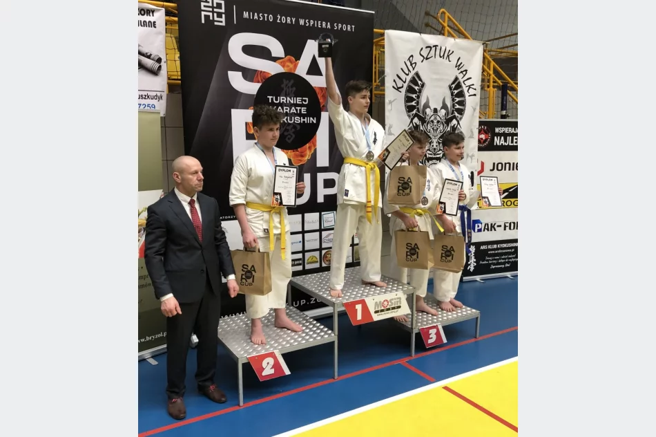 Karatecy ARS Klub Kyokushinkai - Limanowa wywalczyli 5 medali na SARI CUP w Żorach - zdjęcie 7