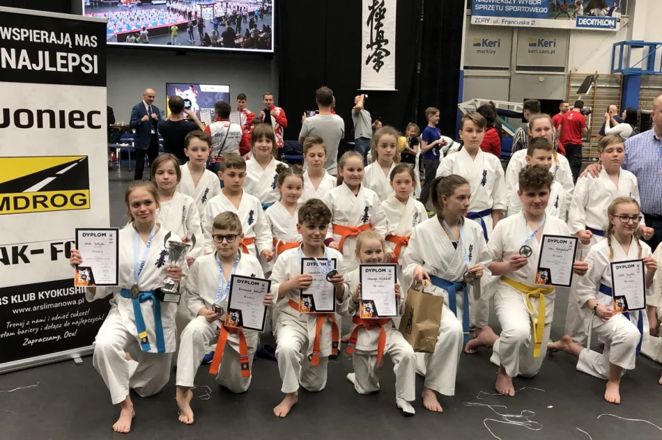 Karatecy ARS Klub Kyokushinkai - Limanowa wywalczyli 5 medali na SARI CUP w Żorach - zdjęcie 8