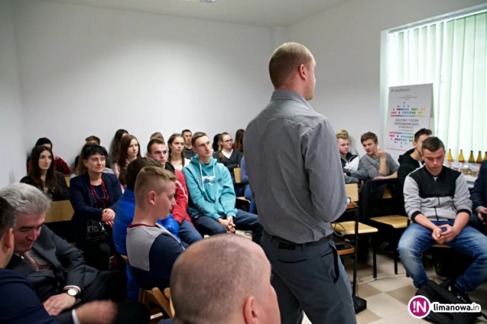Przedsiębiorcy do młodzieży m.in. o nowoczesnych formach przedsiębiorczości i browarach rzemieślniczych - zdjęcie 4