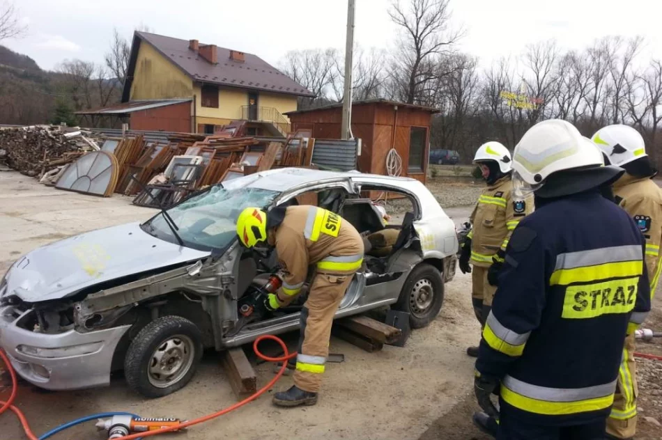 Kurs ratownictwa technicznego dla strażaków-ochotników - zdjęcie 4