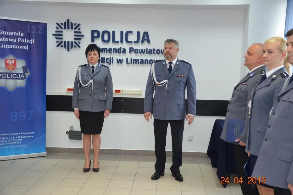 Uroczyste wprowadzenie nowej komendant - zdjęcie 4