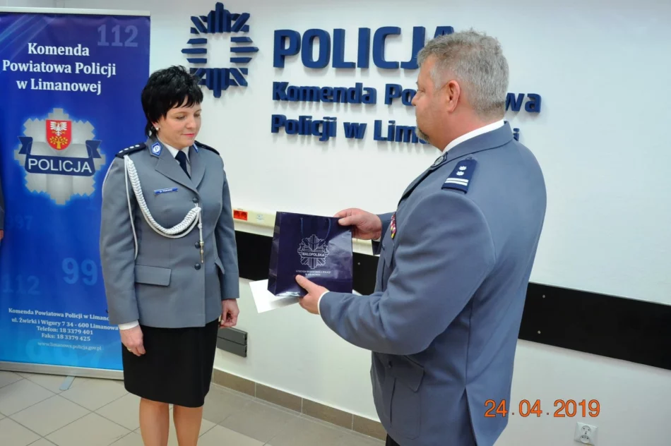 Uroczyste wprowadzenie nowej komendant - zdjęcie 9