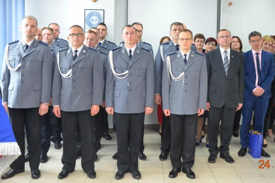 Uroczyste wprowadzenie nowej komendant - zdjęcie 10