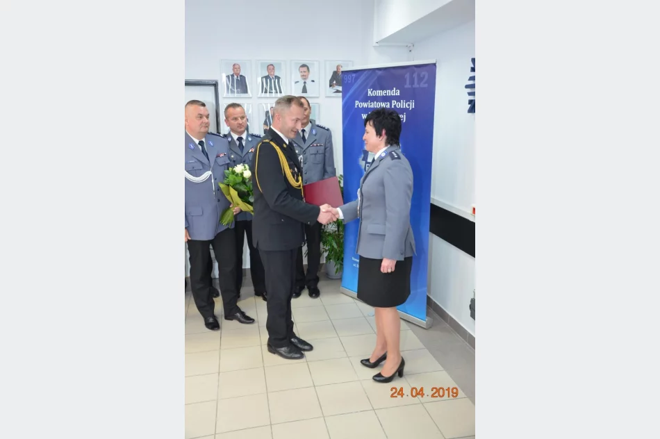 Uroczyste wprowadzenie nowej komendant - zdjęcie 12