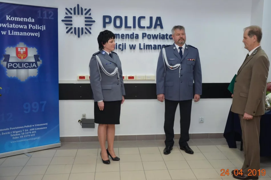 Uroczyste wprowadzenie nowej komendant - zdjęcie 16