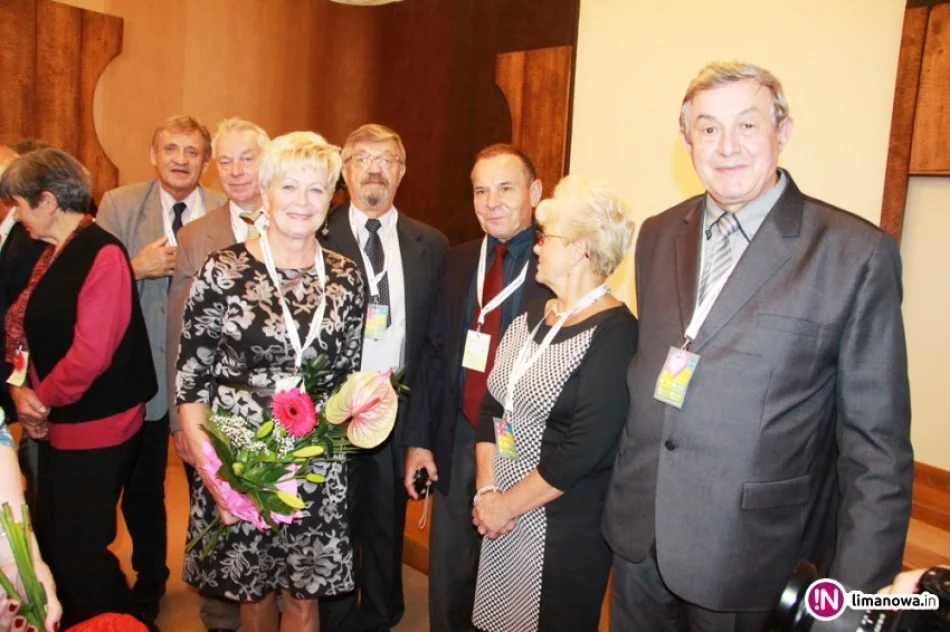 Limanowscy seniorzy odwiedzili przyjaciół z Dolnego Kubina - zdjęcie 4