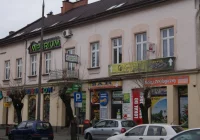 Pracujesz w handlu? Sprawdź czy przysługuje ci wolne w Święto Niepodległości - zdjęcie główne