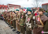 Zbliża się Narodowy Dzień Niepodległości - sprawdź, gdzie i kiedy odbędą się uroczystości - zdjęcie główne