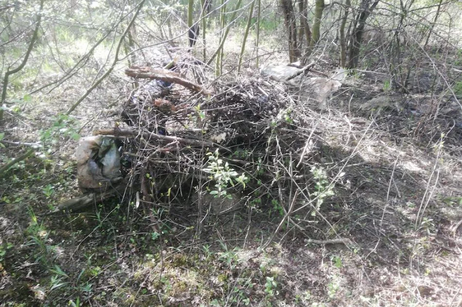 Nastoletni uciekinier z ośrodka na Limanowszczyźnie w rękach policji. Ukradł skuter i ukrył go w lesie - zdjęcie 2