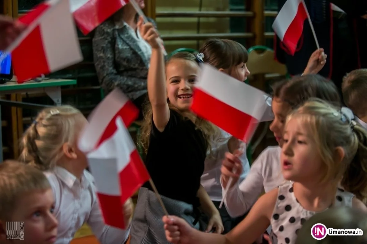 'Tobie Polsko śpiewamy' - powrót do tradycji sprzed lat (wideo)