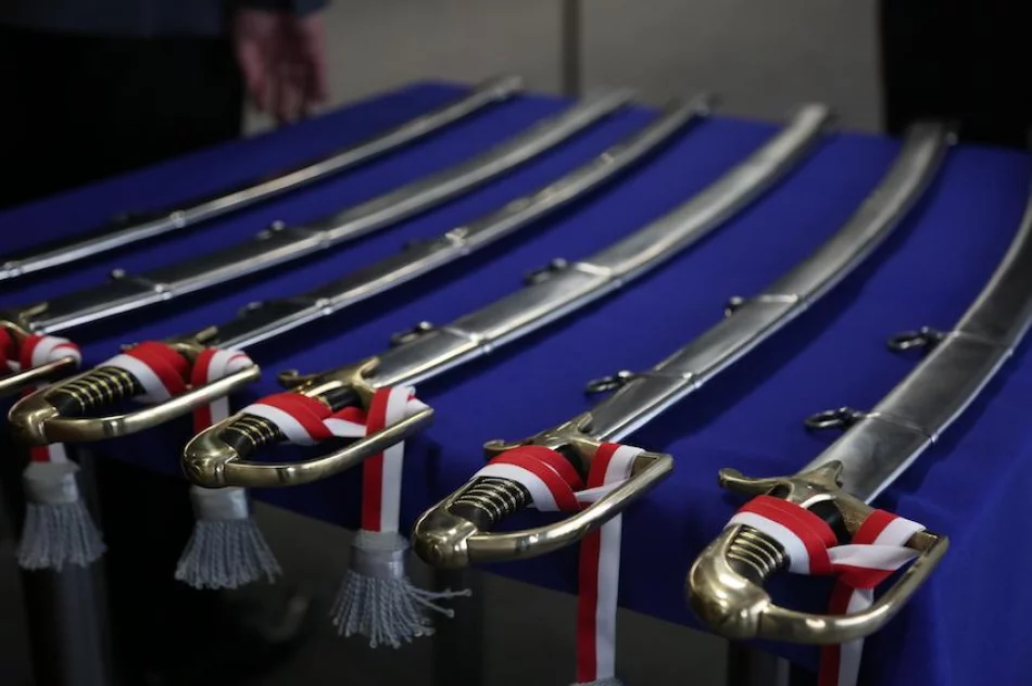 Emerytowani komendanci pożegnali się z mundurem - zdjęcie 2