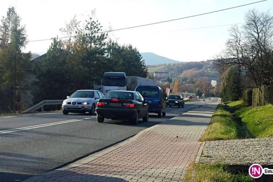 Zderzenie dwóch ciężarówek na 'krajówce' - zdjęcie 2