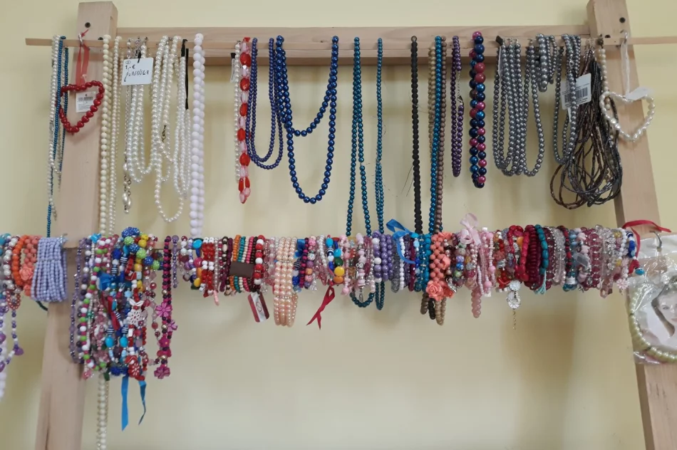 Kiermasz ręcznie wykonanych korali i bransoletek - zdjęcie 10