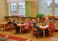 Od środy przedszkolaki mają zajęcia w szkole. Przeprowadzka 'sprawna i bezproblemowa' - zdjęcie główne