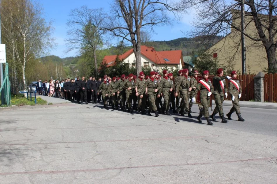 Obchodzili jubileusz 70-lecia szkoły - zdjęcie 2