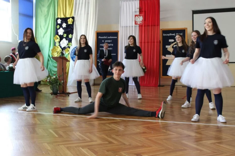 Obchodzili jubileusz 70-lecia szkoły - zdjęcie 16